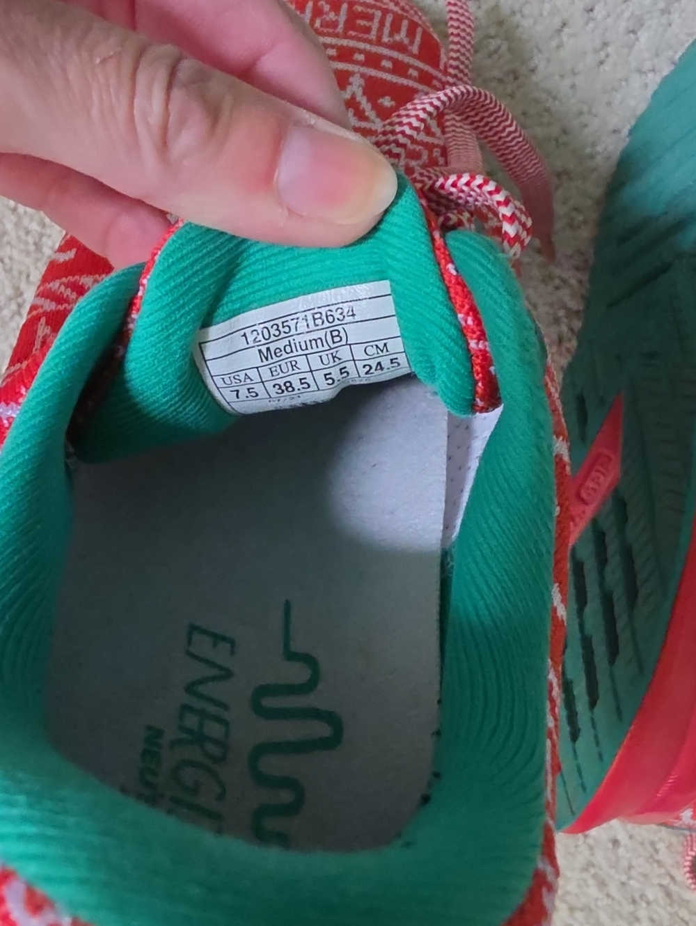 Brooks Levitate Holiday Running Shoes - Picture 5 of 6